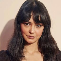 Courtney Eaton